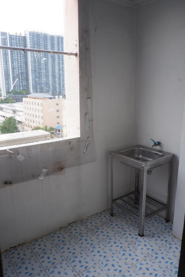 คอนโด ทวินทาวเวอร์คอนโด 11