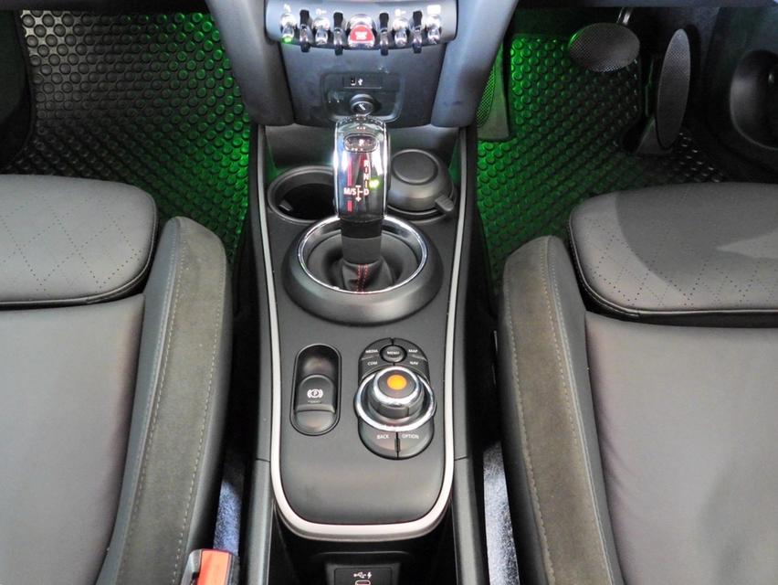 รหัสรถ BM9980 MINI Cooper S Countryman High Trim F60 ตัวท็อป ปี 2021