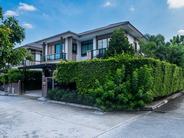 ให้เช่าบ้านเดี่ยว 2 ชั้นหลังมุม โครงการภัสสร บางนา-สุวรรณภูมิ ถนนกิ่งแก้ว ใกล้ทางออกถนนบางนา ใกล้สุวรรรณภูมิ เมกะบางนา 2