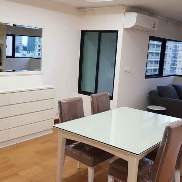 ขาย สาธร การ์เด้นส์ คอนโด ชั้น 19 ตึก B ขนาด 64 ตรม. ราคา 7,873,800 บาท 2