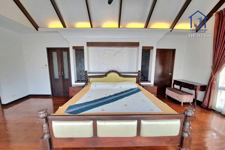 ขายพูลวิลล่า 2 ชั้น หลังใหญ่ 265.6 ตร.วา หมู่บ้านภูธารา พูลวิลล่า พัทยา ถนนทุ่งกลม-ตาลหมัน 9 ใกล้หาด,มอเตอร์เวย์ 8