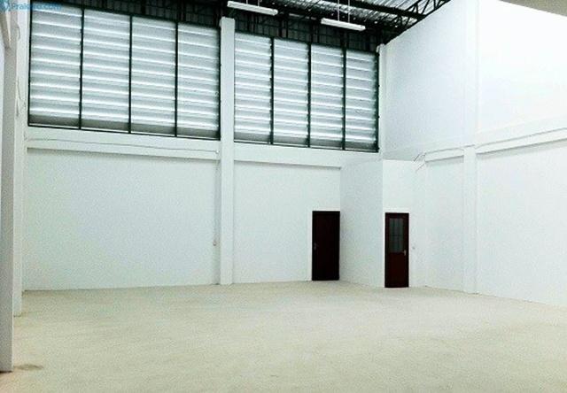 โรงงานพร้อมโกดัง และออฟฟิศ ใกล้วัดใหญ่ 400 ม. 280 ตร.ม. ร้บน้ำหนักได้มาก 3ตัน ไฟ3เฟส วงแหวนอุตสาหกรรม สุขสวัสดิ์ ตลาดชุม 3