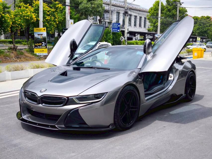 รหัสรถ KPV53 2018 BMW i8 1.5 HYBRID Pure Impulse สีดำ WRAP สีน้ำตาล