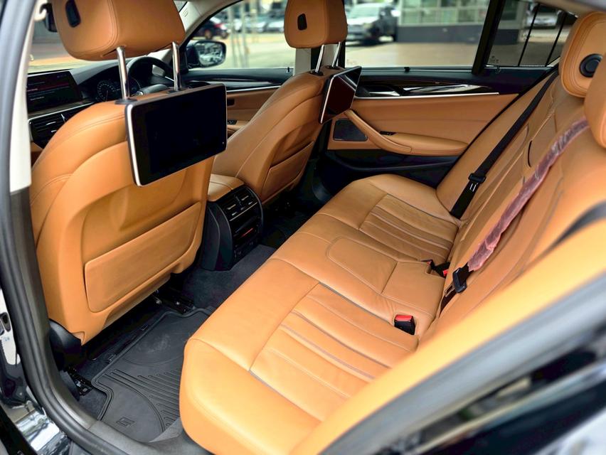 รหัสรถ BAC1922 🚘 BMW 530e Luxury Plug-in Hybrid (G30) ปี 2017 19