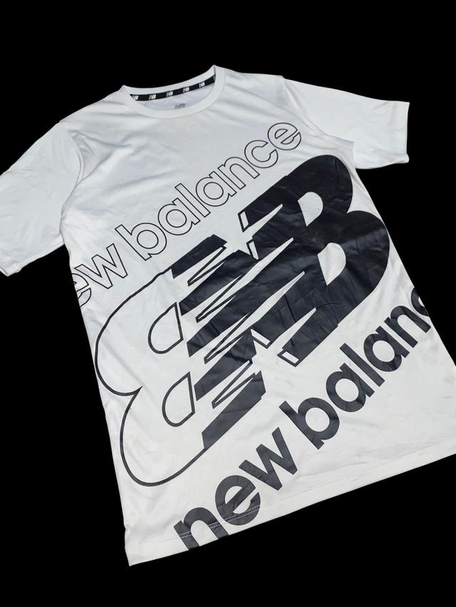 NEW BALANCE BIG LOGO รูปที่ 2