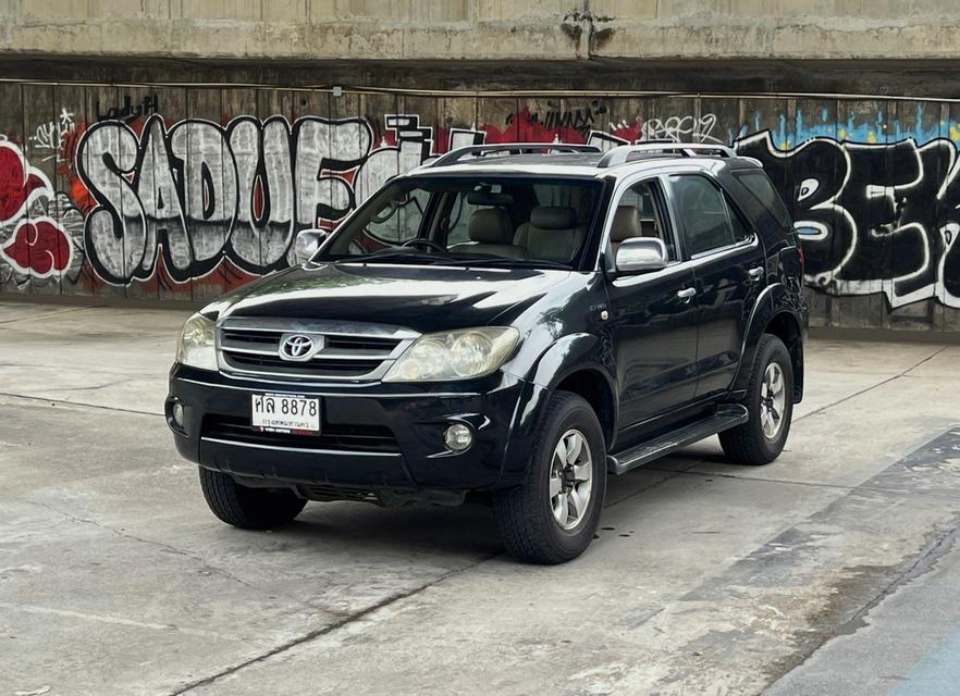 Toyota Fortuner 2.7 V Auto 4WD ปี 2005  2