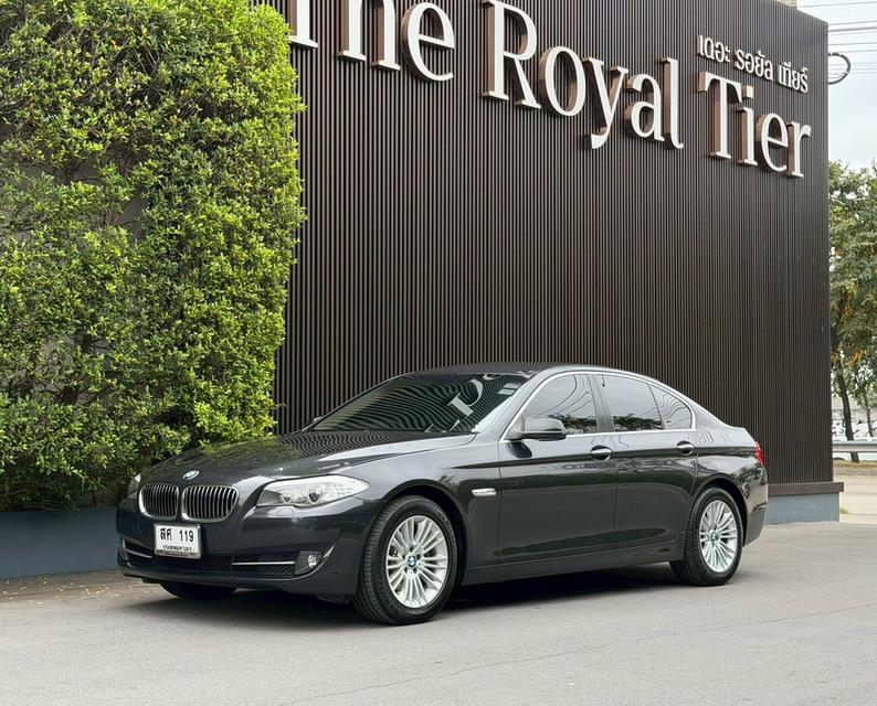 BMW 523i Highline ปี11 จด12รถสวยใช้น้อย เครื่องนิ่ง ช่วงล่างแน่น รถขับดีมาก จอดในร่มตลอด เจ้าของดูแลดี รับรองไม่ผิดหวัง