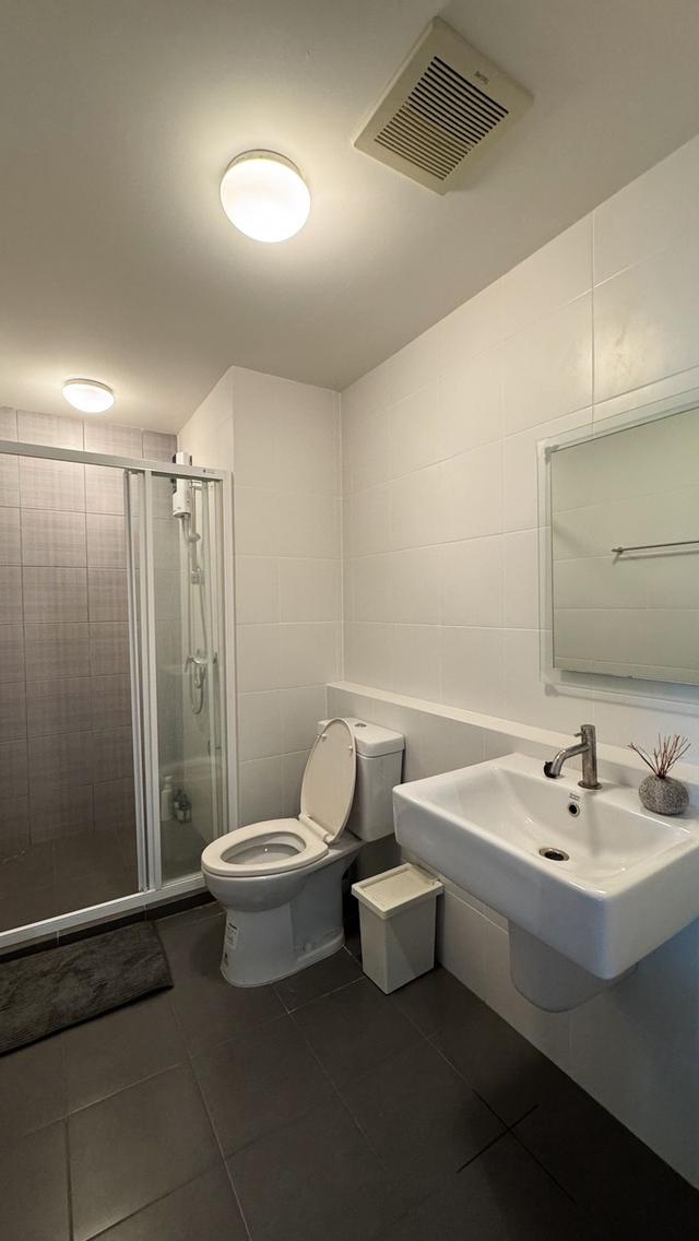 คอนโดห้องชุด 2 ห้องนอน 11