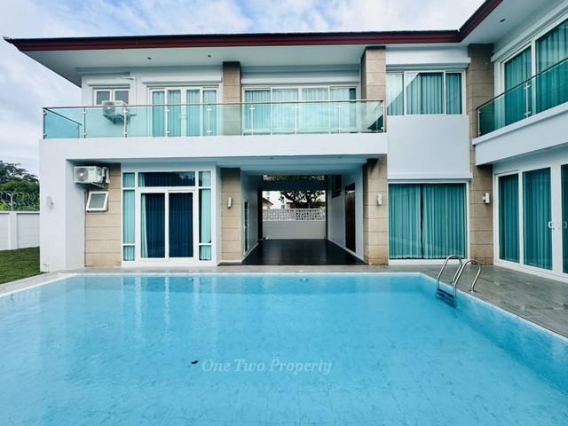 ขายพูลวิลล่าติดทะเล หมู่บ้าน ซีบรีซ วิลล่า พัทยา แยกกระทิงลาย 11