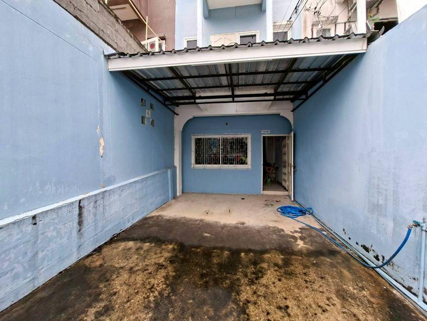 ขายบ้าน 3 ชั้น หมู่บ้านรินทร์ทอง คลอง2 ลำลูกกา 4