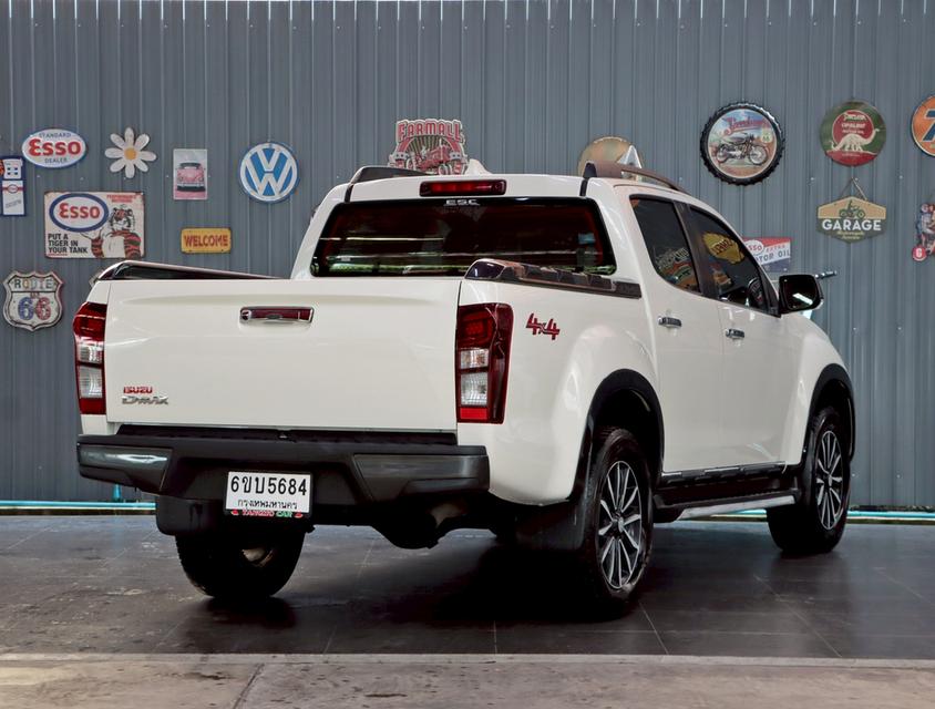ISUZU D-MAX 3.0 Vcross MAX Z-Prestige Cab4 4WD ปี 2019