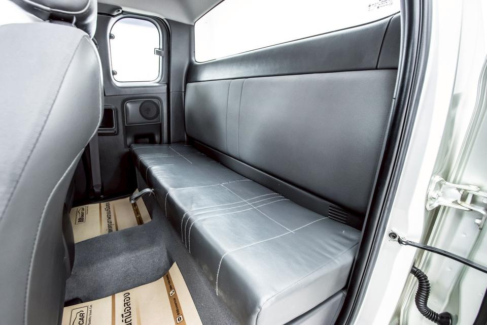 รหัสรถ 3B014 💥 รถเข้าใหม่! TOYOTA VIGO 2.5 J SMARTCAB ปี 2014 💥