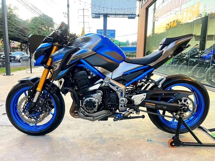 รีบขาย Kawasaki Z900 4