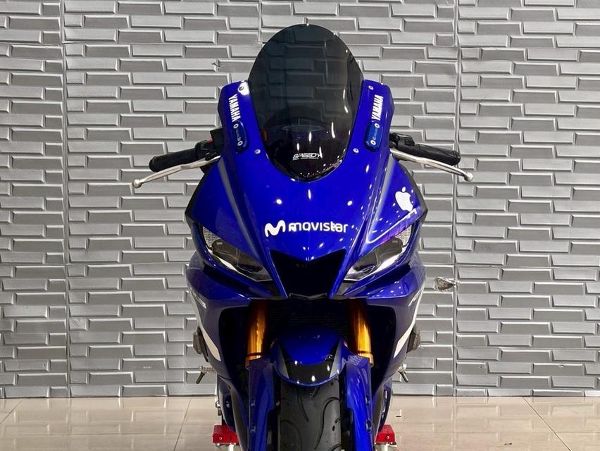 R3 Yamaha 4