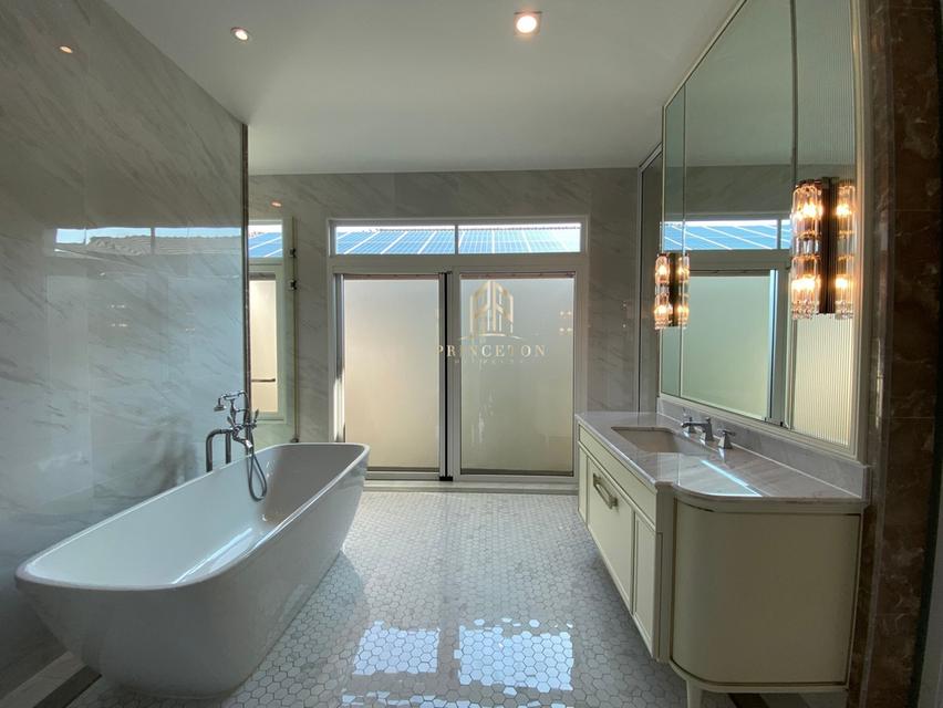 Luxury House For Sale Nantawan Bangna Km.7 Size L 12