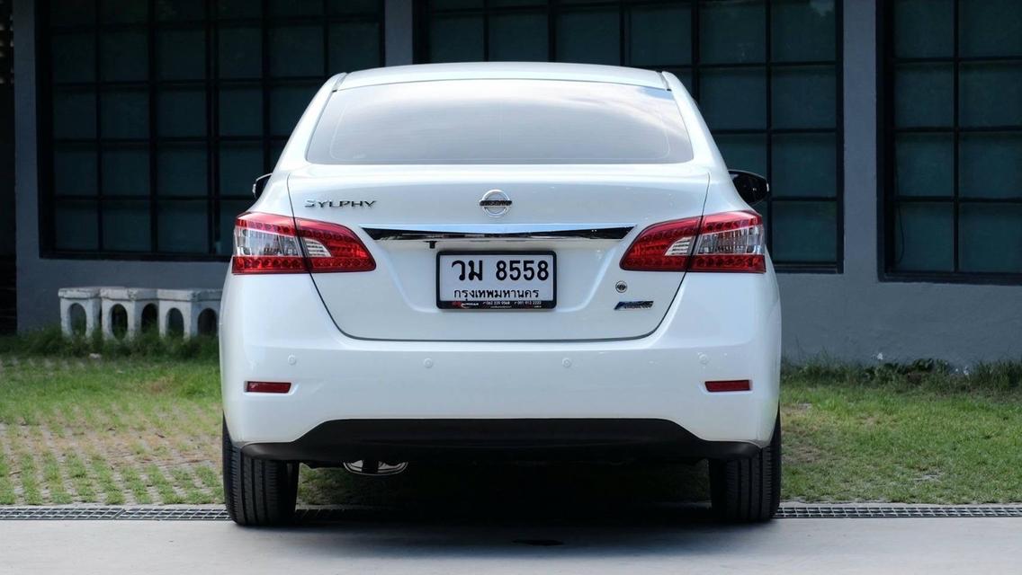 รหัสรถ KN8558 : NISSAN SYLPHY 1.6 V 2013 9