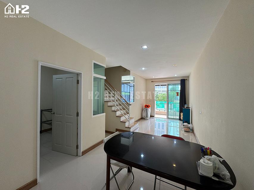 ขายทาวน์โฮมหลังมุม โกลเด้น ทาวน์ รามอินทรา-วงแหวน Gloden Town Ramintra-Wongwaen 17