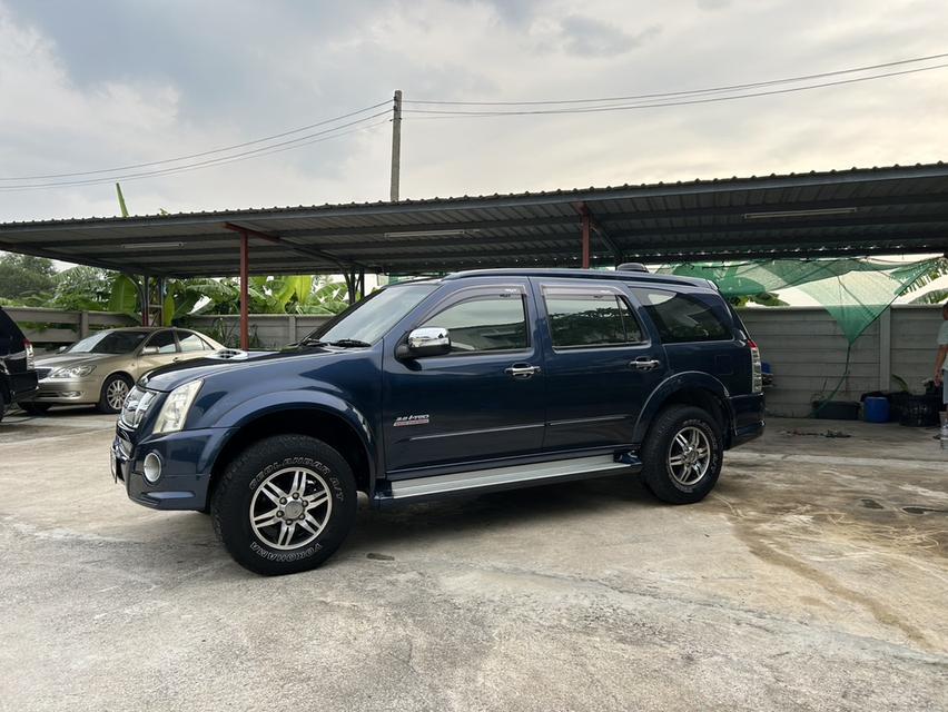 MU-7 ปี 2010 เครื่อง 3.0 ขับ2 auto