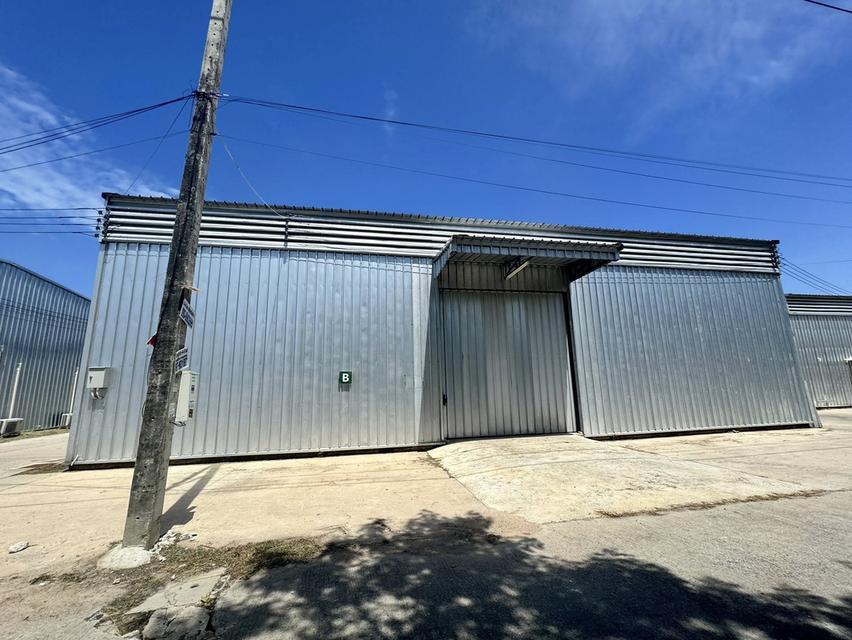 ให้เช่า โกดังสำเร็จรูป 11โกดัง 300-900 ตรม พื้นที่รวมกว่า 5,000 ตรม.บางละมุง 10