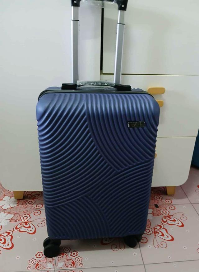 กระเป๋าเดินทางขนาด 20"