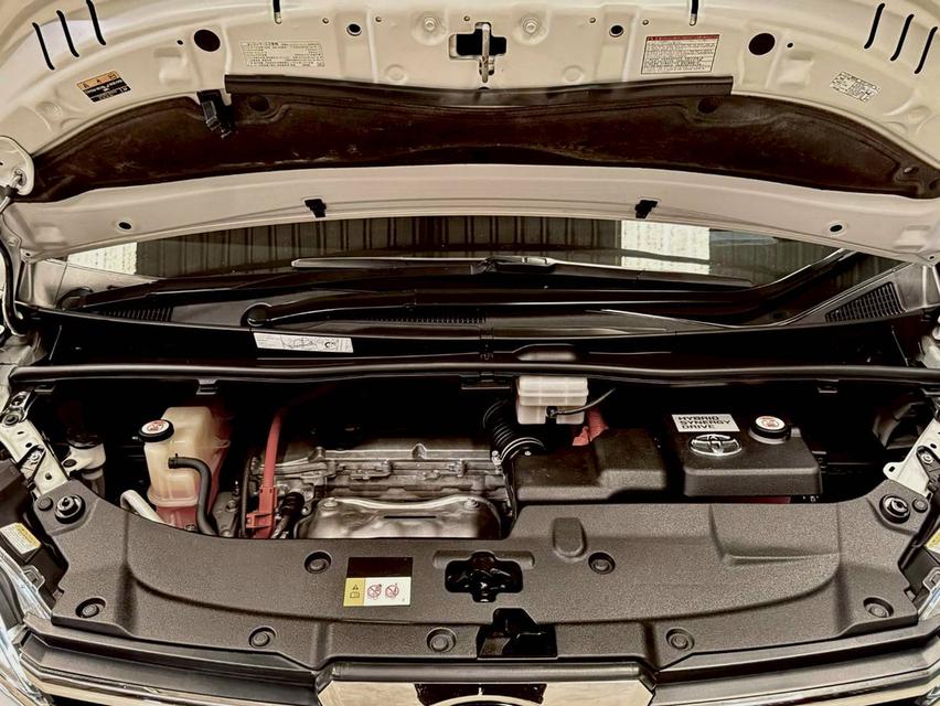 Toyota vellfire 2.5 hybrid X ปี 2021 18