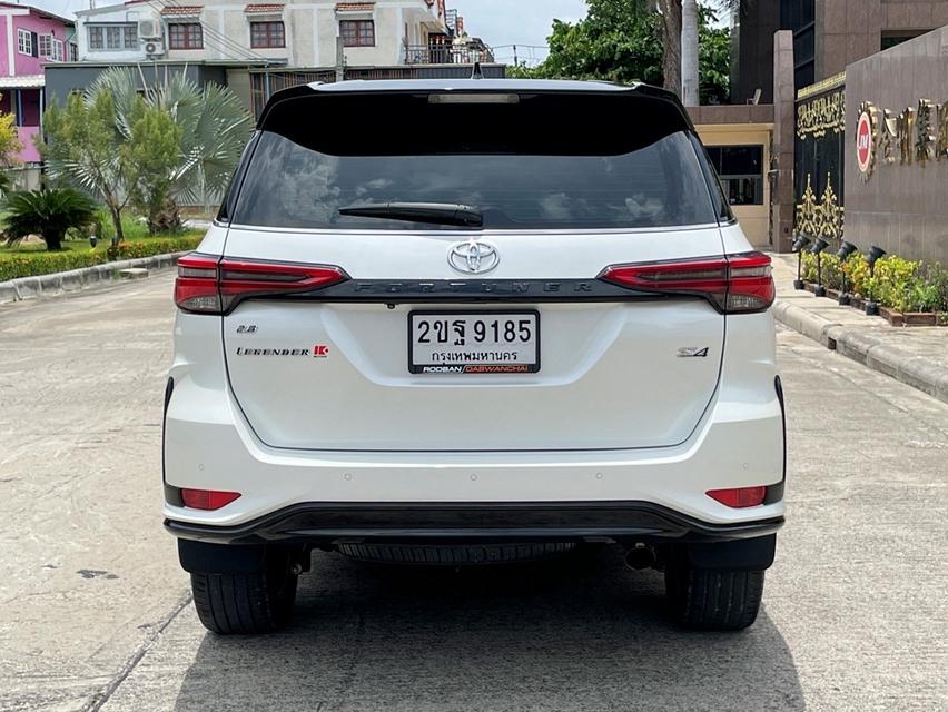 TOYOTA FORTUNER 2.8 LEGENDER BLACK TOP 4WD ปี 2021 สภาพนางฟ้า รูปที่ 6