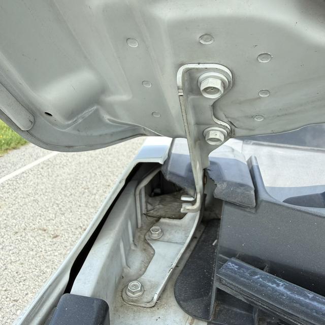 CHEVROLET COLORADO LT 4ประตู 2017 ✅สวย สะอาด น็อตไม่ขยับ ✅สีเดิม ไม่เคยชน ไมล์น้อย ✅คู่มือรถ เล่มสวย พร้อมโอน ขายสดเพียง🔥249,000฿🔥 13