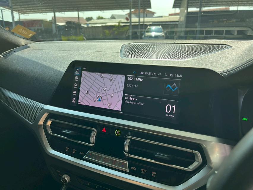 BMW 330e 2.0 M Sport รถปี 2020 จดทะเบียน ปี 2022 14