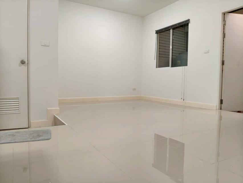 ทาวน์โฮม 2 ชั้น พลีโน่ ราชพฤกษ์-พระราม 5 พร้อมอยู่ 3