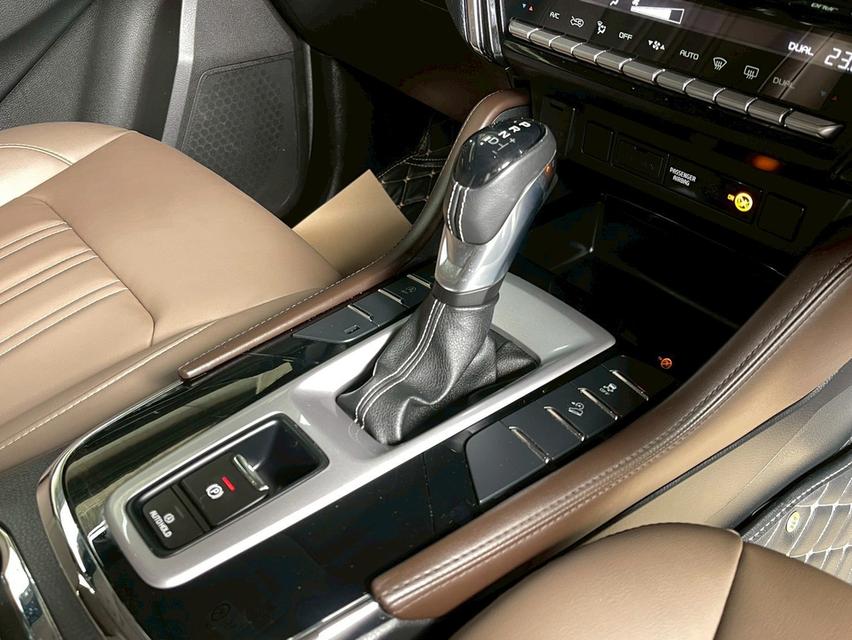 ขาย Isuzu MU-X 1.9Ultimate ปี23 9