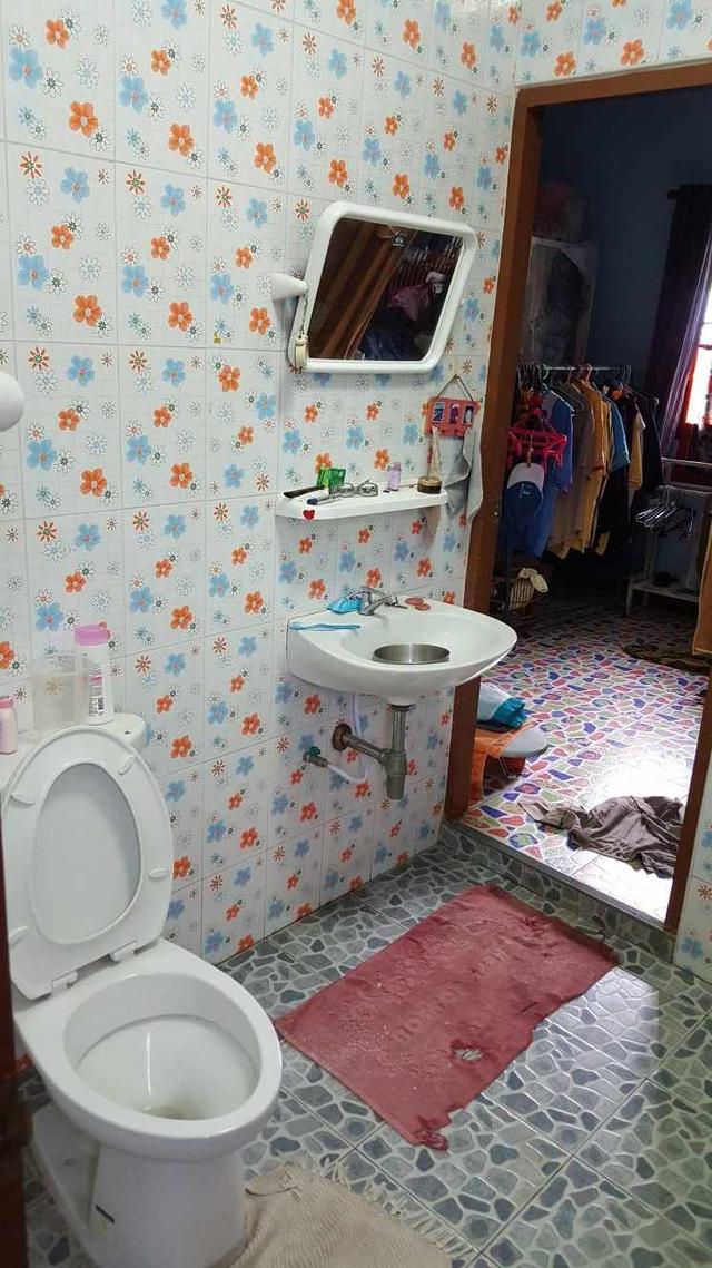 บ้านชั้นเดียว53ตรว.อ่อนนุชซ.70  2น. 2น้ำ 2แอร์จอดรถ3คันเข็ม6ม.9ต้นต่อเป็น 2ชั้นครึ่งได้ราคา3.3ล้าน 9