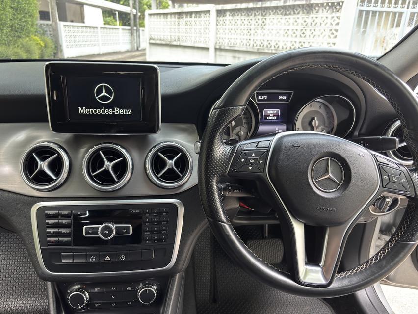 BenzGLA200 ปี 2016:รถบ้าน เจ้าของขายเอง ผู้หญิงขับรถสภาพสวย สีบรอนซ์เงิน ตรวจสอบทุกอย่างตามวงรอบ เปลี่ยนอะไหล่ชุดใหญ่แล้ว มีประกันภัยถึง มิ.ย.69  6