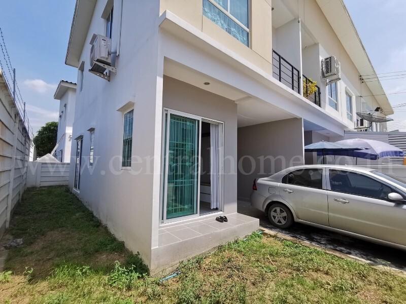 ทาวน์โฮม ดิ เอสเซนส์ ชัยพฤกษ์ - วงแหวน แปลงริม เฟอร์ครบพร้อมอยู่ 2