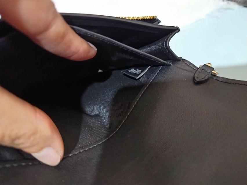 กระเป๋าUsed Coach สายถอดได้ปรับได้ ใส่มือถือได้ 8x4.5 นิ้ว สวยมาก รูปที่ 8