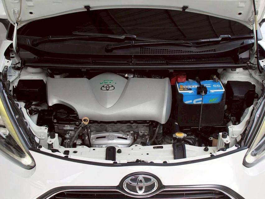 ขาย Toyota Sienta 1.5V ปี17 18