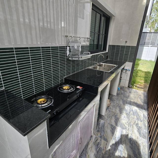 U1420 ให้เช่าบ้านเดี่ยว 2 ชั้น CENTRO BANGNA (เซนโทร บางนา) บ้านหรูระดับพรีเมียม ใกล้ Mega Bangna บ้านพร้อมเฟอร์ครบ ทำเลดีเดินทางสะดวก เข้าออกได้หลายท 15