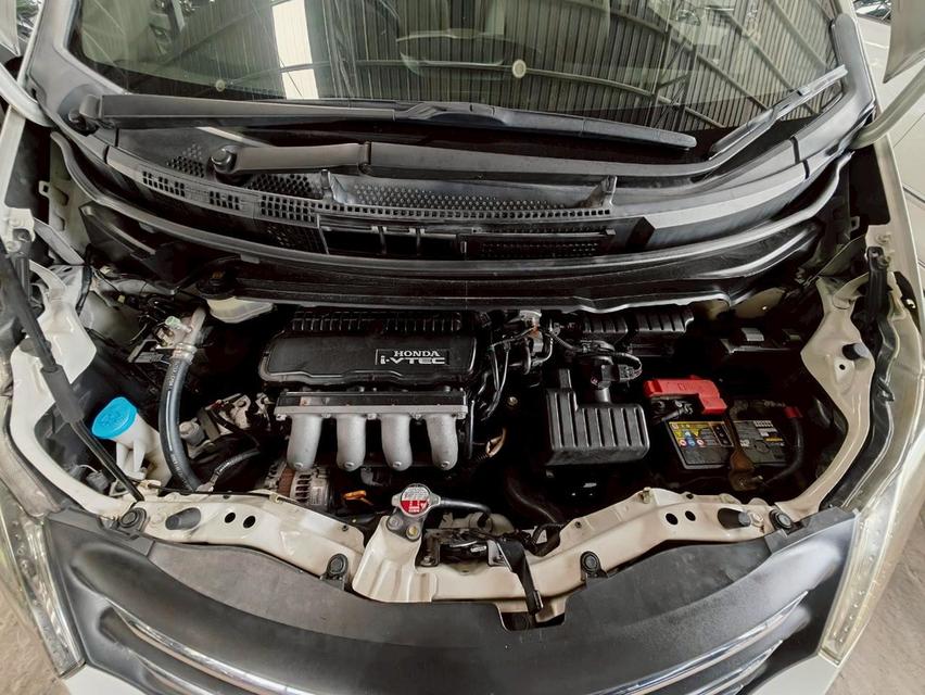 2011 HONDA FREED 1.5E