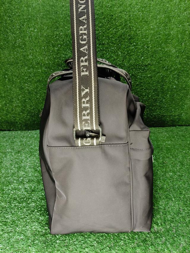 Berburry Fragrances Brown Nylon Travel Bag รูปที่ 3