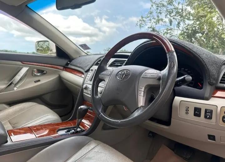 Toyota Camry 2009 6