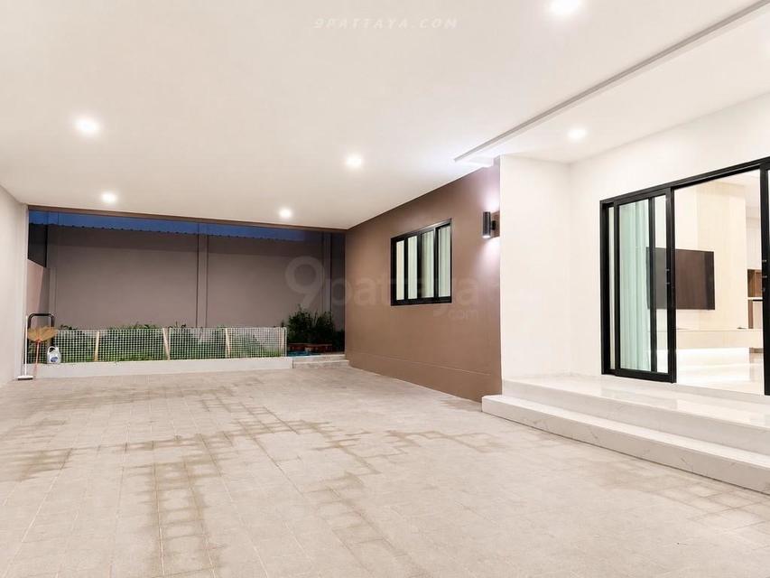 For Rent — Pet-Friendly Pool Villa at Chokchai Village 9, Khao Noi PattayaPet-friendly pool villa for rent in Chokchai Village 9, Khao Noi Pattaya 9