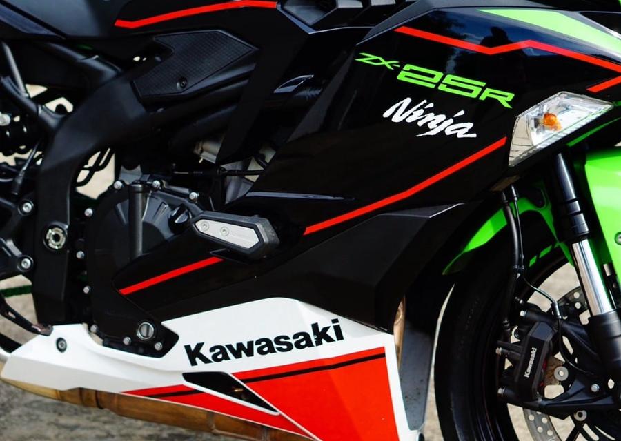 ขายราคาถูก Kawasaki ZX-25R จดปี 2021 7