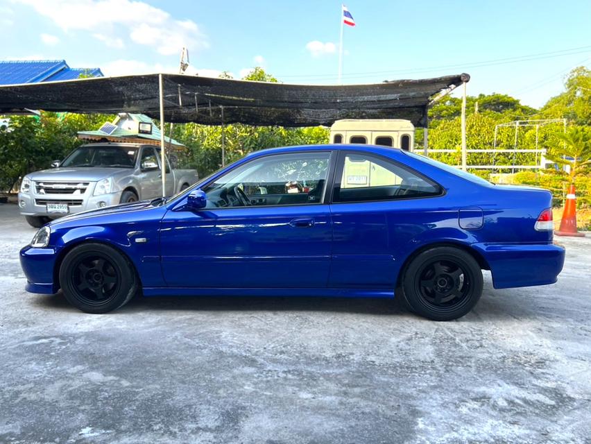 ส่งต่อ CIVIC COUPE ปี 2000 หล่อๆ สีสดเงาจัด เคลือบแก้ว ภาษี68 อะไหล่เบิกใหม่  9