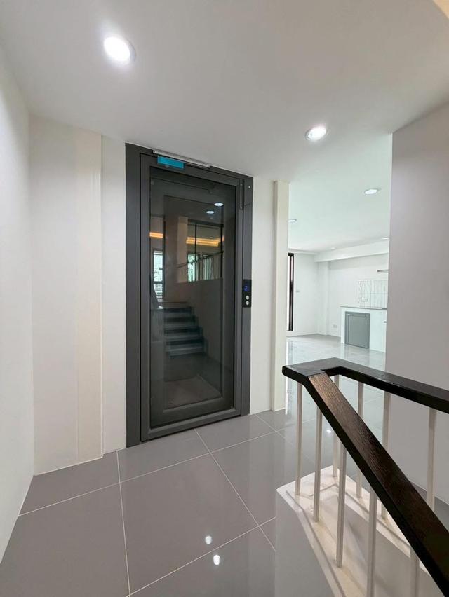 ขายทาวน์โฮม 4.5 ชั้น พร้อมลิฟต์ รีโนเวทใหม่ สุขุมวิท 101 BTS ปุณณวิถี 5