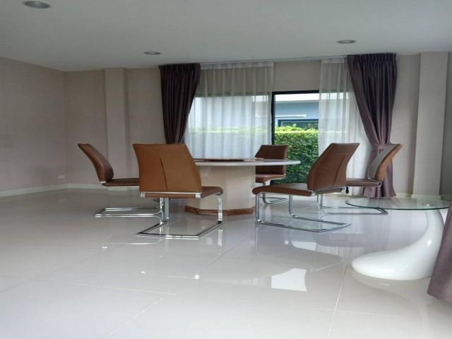 PB5915ให้เช่า บ้านเดี่ยว 2ชั้น หมู่บ้านไลฟ์บางกอก บลูเลอวาร์ด ซอยรามอินทรา65 หน้าบ้านติดสวน 2