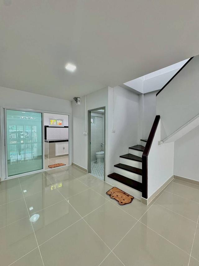 หมู่บ้านจิตรณรงค์การ์เด้นเฮา
