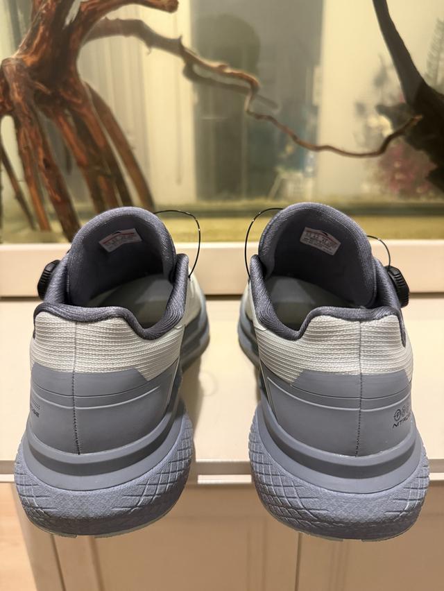 Anta Training ชาย ขนาด 8.5 uk รูปที่ 3