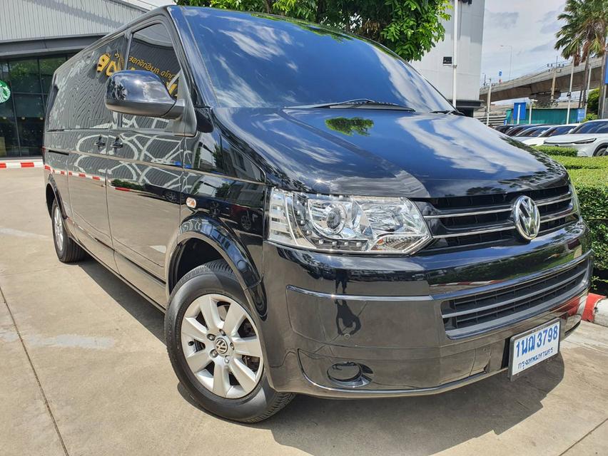 Volkswagen Caravelle T5 2.0 TDi สีดำ ปี2012 รถมือ1