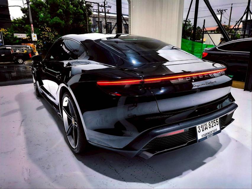 รหัสรถ KPV8255 2021 Porsche Taycan Turbo S 17