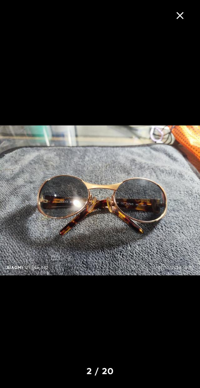แว่นกันแดด Gucci แท้ Vintage รุ่น GG 2378-S ลายกระ กรอบทอง สภาพสวย