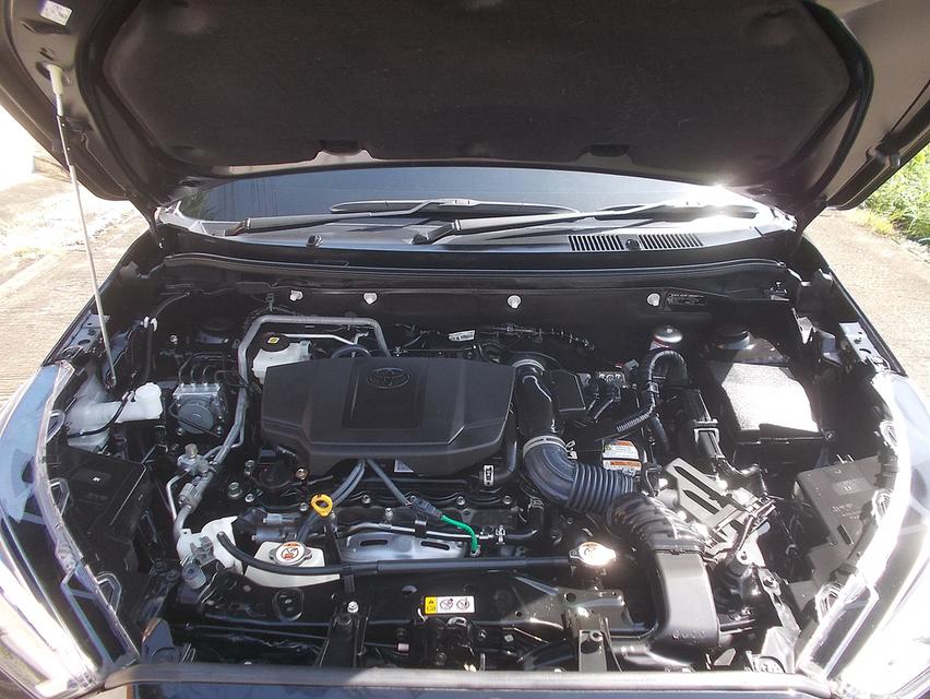 Toyota Yaris Cross 1.5 HEV Premium ปี 2024